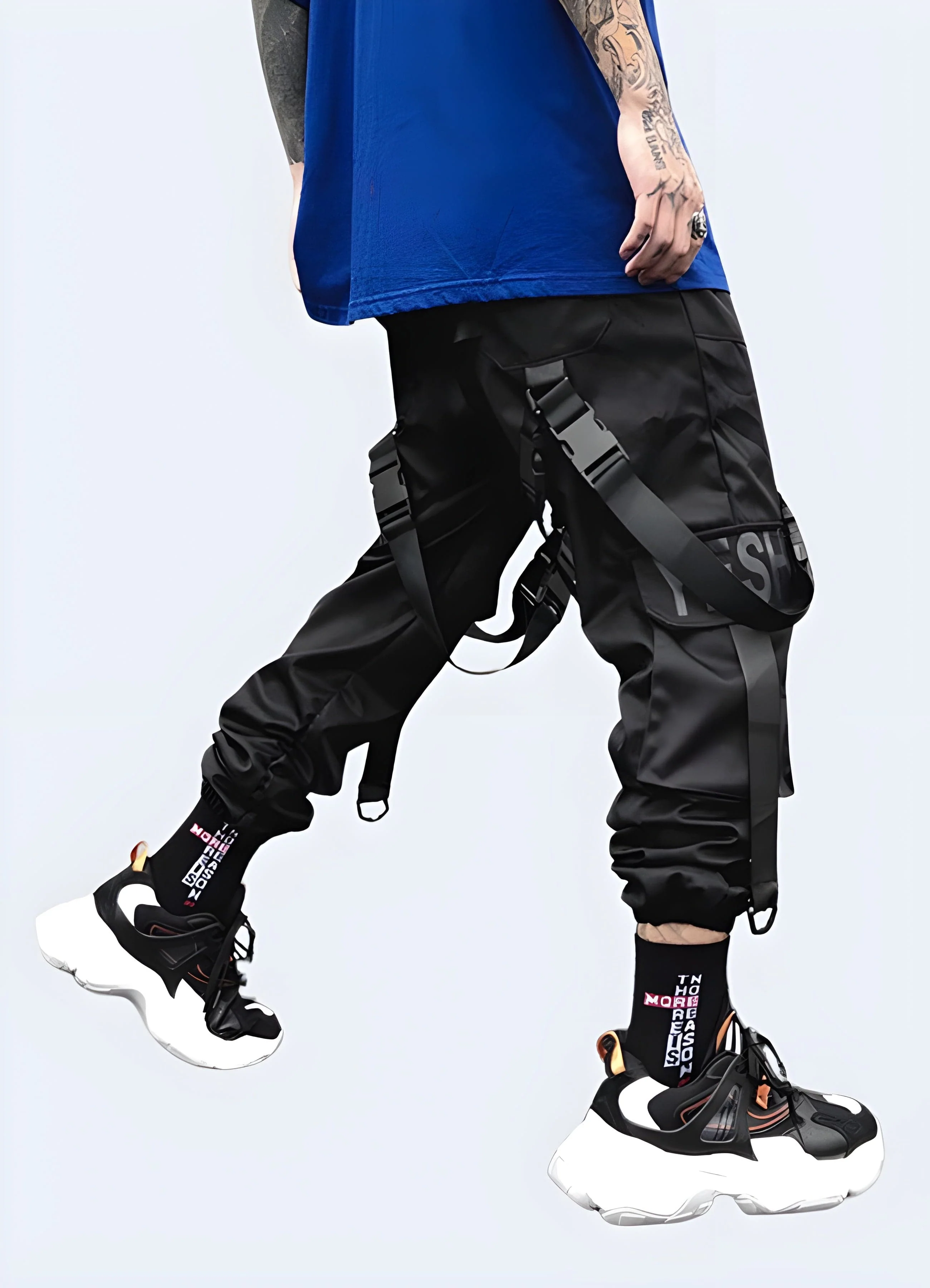 Black Jogger Cargo Pants - Image 2