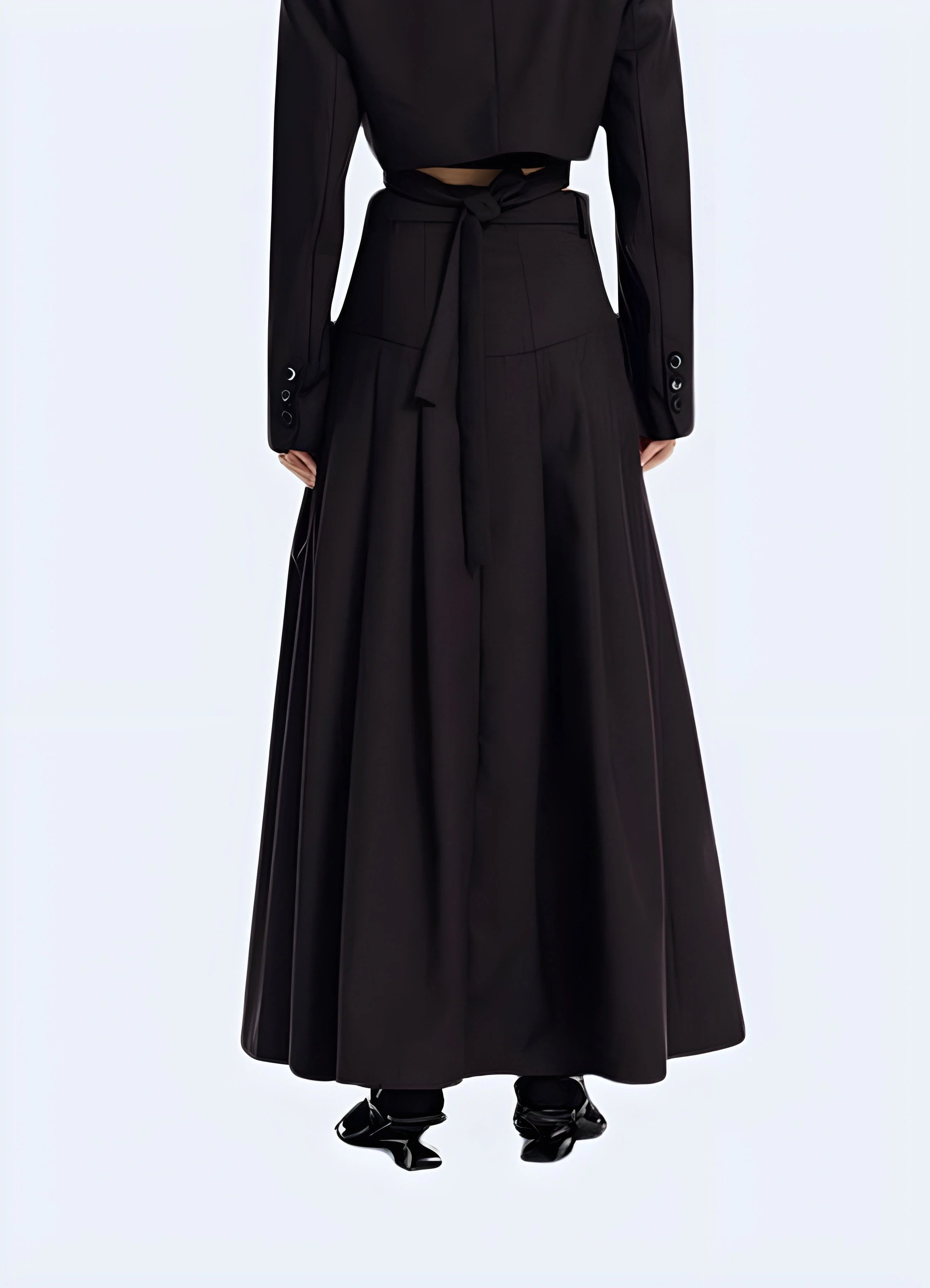 Elegant Techwear Skirt - Image 3